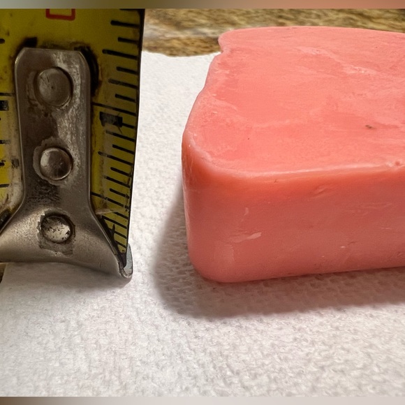 👛 BARBIE Lush Cosmetics X Movie purse hand Soap Bar Bath Body new handbag - Picture 4 of 5